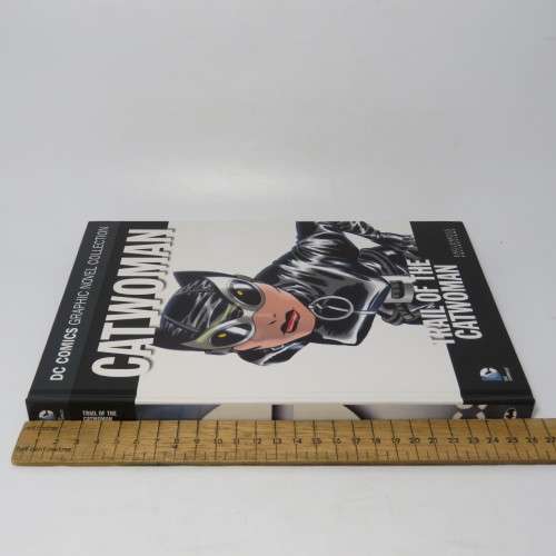 DC Comics Catwoman - Trail of the catwoman graphic novel