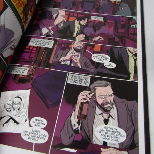 Marvel Spider-Gwen  - Most wanted graphic novel #106