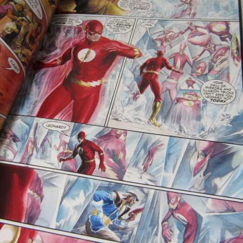 DC Comics - JLA Justic Part 2 - graphic novel