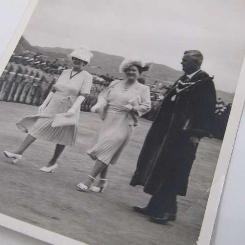 Royalty Lot of 5 photos of King George 6`s visit to Cape Town 1937