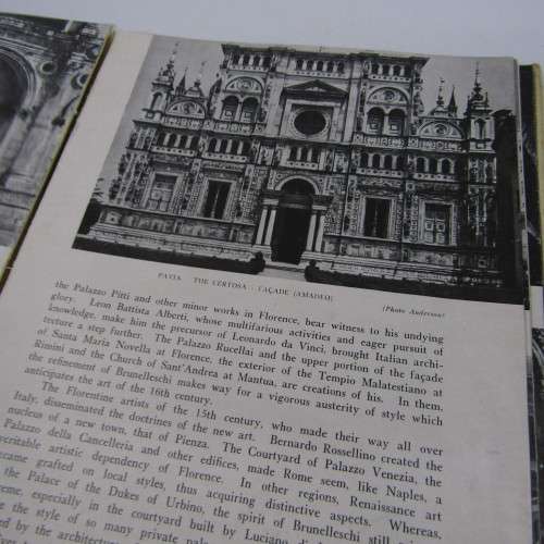 Booklet and intro sheets for tours offered to soldiers in Italy