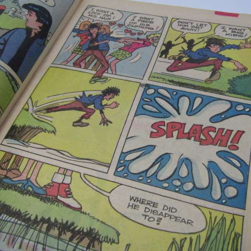 Archie Series - Archie`s TV Lough - out - no.100