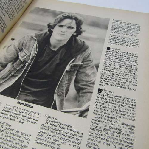 Patrys magazine - September 1983 - no center poster - punch holes