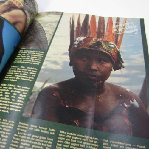Patrys magazine - Maart 1983 - Die oe en ore van ons polisie - Lochner de Kock - punch holes