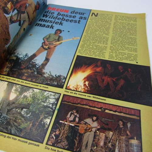 Patrys magazine - Augustus 1982 - Rugby in SA deel 3 - Witwatersrand Kadetkamp - no center poster
