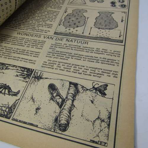 Patrys magazine - Junie 1979 - Die slang van Magersfontein - no center poster - punch holes