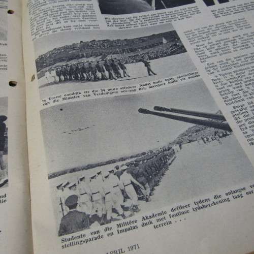Patrys magazine - April 1971 - Hoerskool uitgawe - Militere opleiding van SA seuns - punch holes