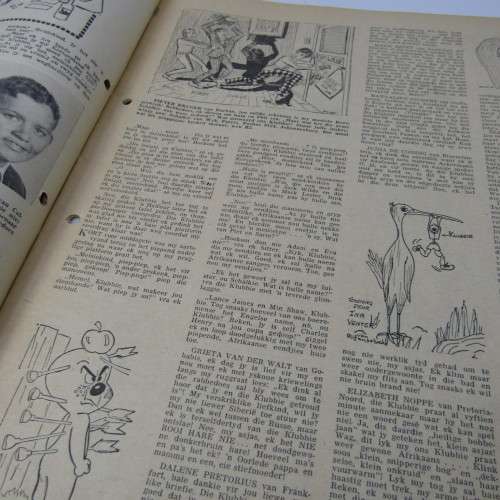 Patrys magazine - Februarie 1971 - Hoerskool uitgawe - punch holes