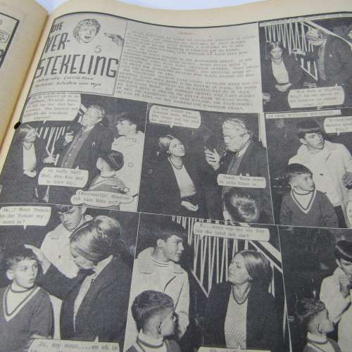 Patrys magazine - Januarie 1971 - Hoerskool uitgawe - articles removed and pages 17/18/19/20
