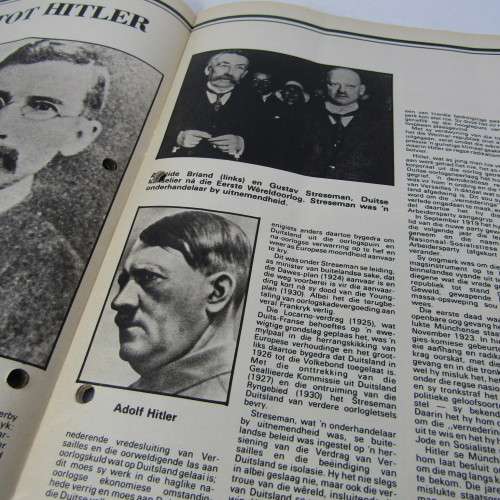 Patrys magazine - Oktober 1982 - Weiner to Hitler en Hertzog - no poster - punch holes