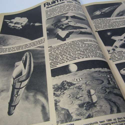 Patrys magazine - November 1976 - Dr. Livingstone srticle - no poster - punch holes