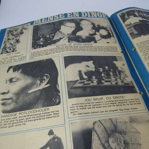 Patrys magazine - Julie 1976 - no poster - punch holes