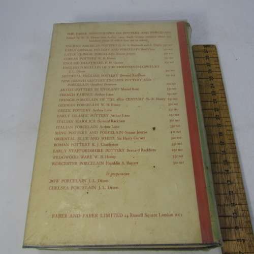 Handbook of pottery and porcelain marks - JP Cushion and WB Honey