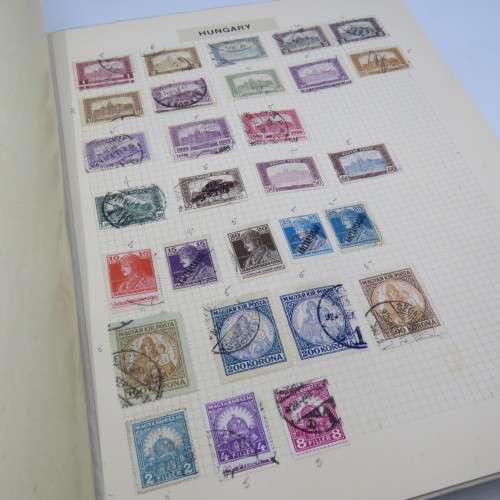 Stamp album with over 1600 old stamps - Given as birthday present in 1941