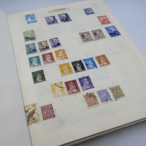 Stamp album with over 1600 old stamps - Given as birthday present in 1941