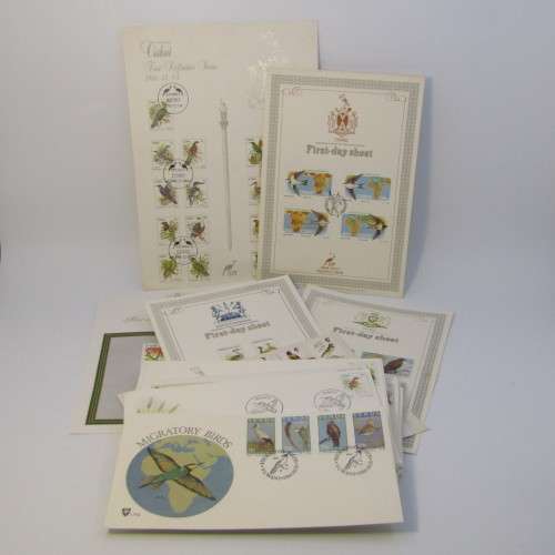 Lot of 33 postal items with Birds