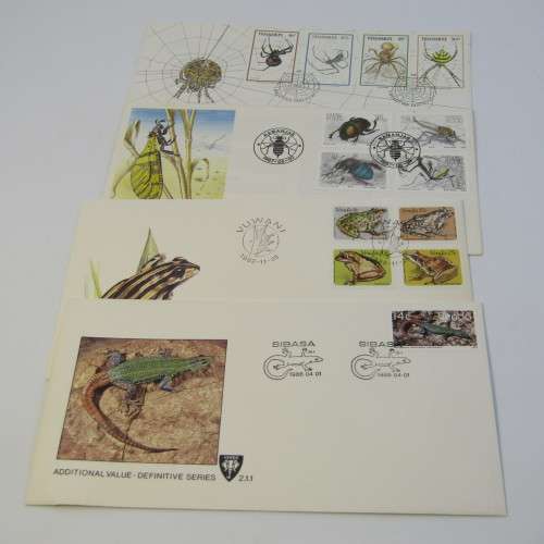 Lot of 11 Postal items with insects, snakes and small animals