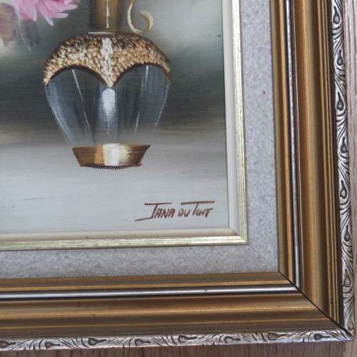 Jana Du Toit floral still-life painting