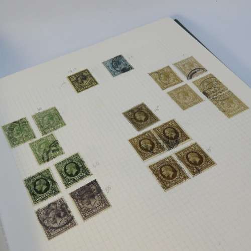 Stamp album with about 700 stamps Early Great Britain and Ireland - Also many others very good lot