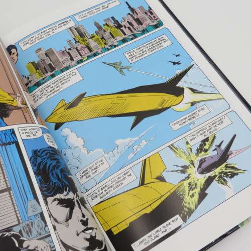 DC Comics SuperMan Man of steel graphic novel