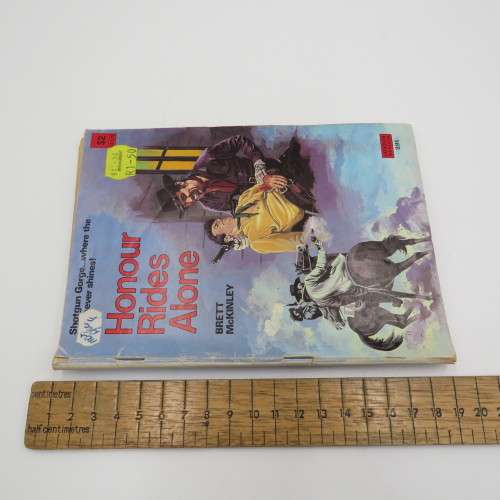 Lot of 3 vintage Western cowboy books