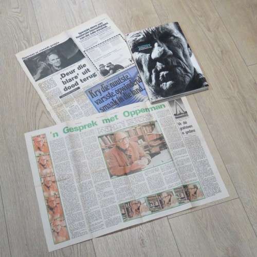 Komas uit n Bamboesstok DJ Opperman op spesiale papier gedruk - Met n paar koerantuitknipsels
