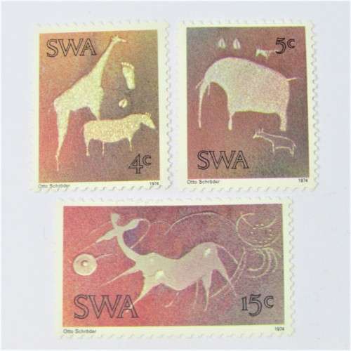 1974 Twyfelfontein Rock Engravings SACC 273 - 275 Set of 3 mint stamps