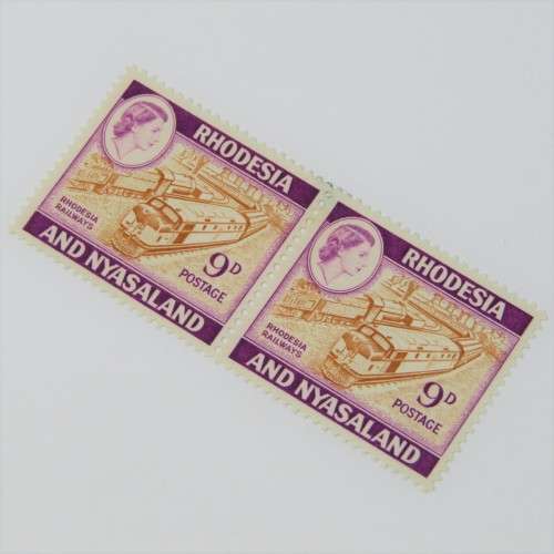 Lot of 2 Rhodesia and Nyasaland 1959 Definitive Issue SACC 25 mint stamps - hinged