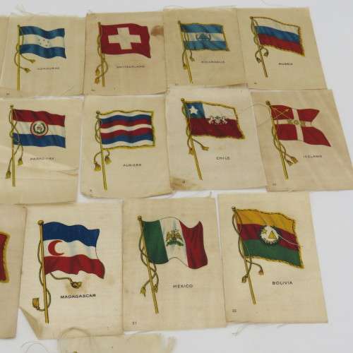 Lot of 15 Flags of all nations silk cigarette cards