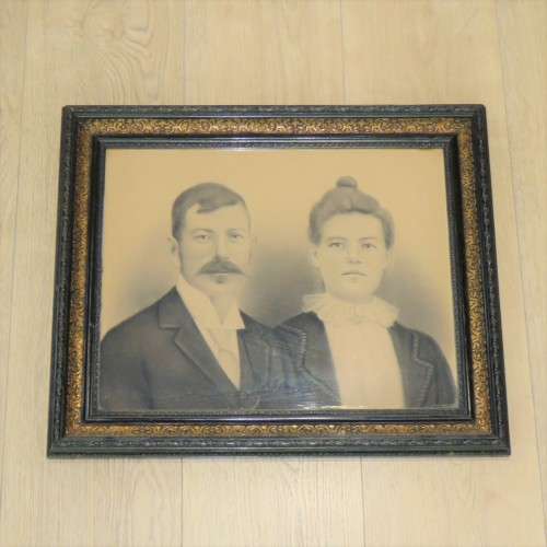 pencil sketch of husband and wife