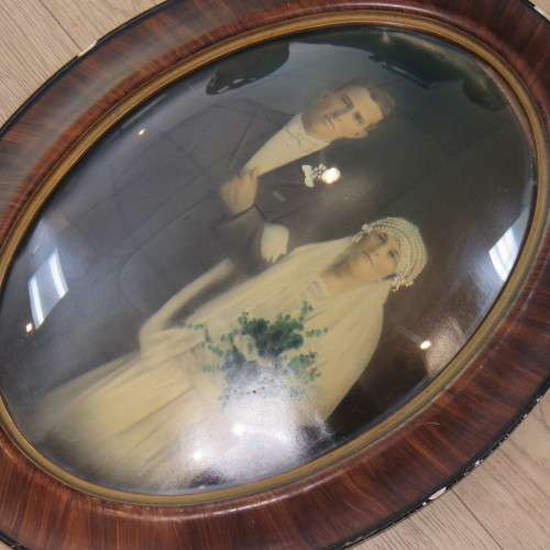 Antique Oval frame wedding photo with convex glass - Some minor frame damage