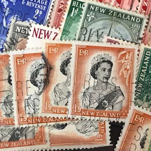 Collection of New Zealand Lot of Unresearched stamps