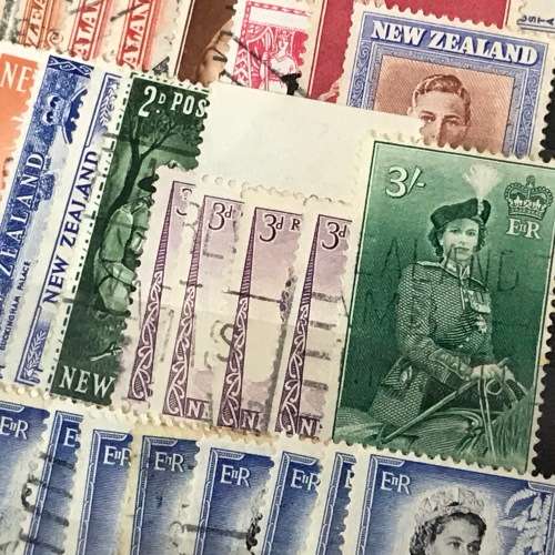 Collection of New Zealand Lot of Unresearched stamps