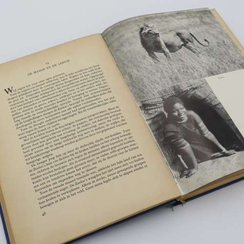 Afrika Doodt! - Avonturen vol Levensgevaar in Donker Afrika by Attilio Gratti - 1953 issue