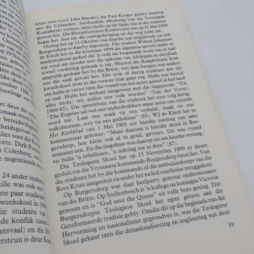 FW de Klerk - Man van die oomblik by Aad Kamsteeg and Evert van Dijk - 1990 second edition