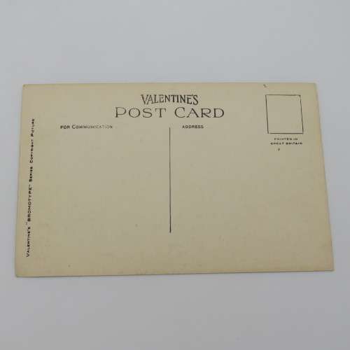 Antique postcard of the famous golf hole St Andrews
