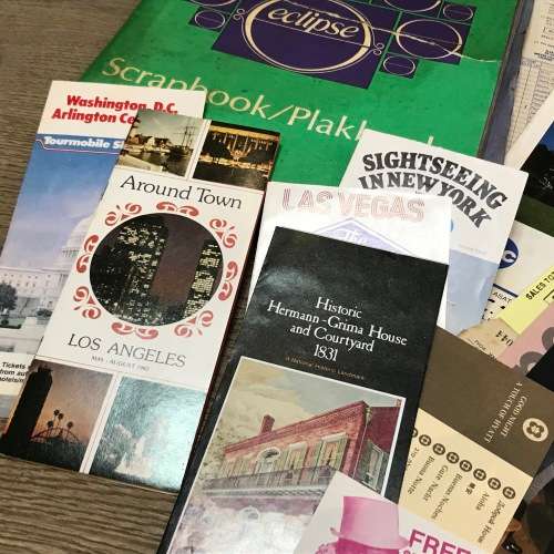 Scrapbook and loose pamphlets of vintage tour to the USA