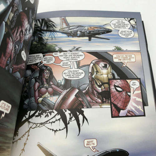 Marvel #82 - New Advengers Break out graphic novel