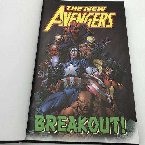 Marvel #82 - New Advengers Break out graphic novel