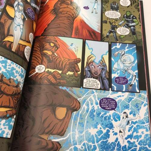 Marvel #127 - Avengers Standoff, part two graphic novel