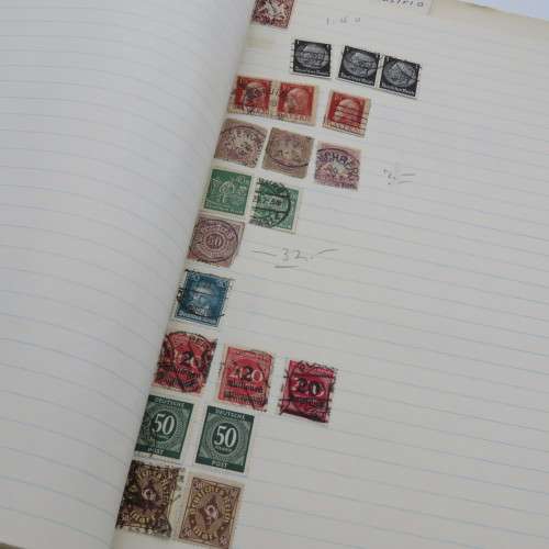 Germany Deutsches Reich book with over 550 stamps