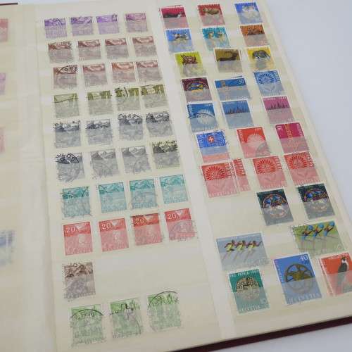 Decent stamp album with almost 1000 stamps - Many of them better value stamps
