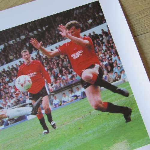 Gordon Stracham United football legend signed poster with COA - Big Blue Tube