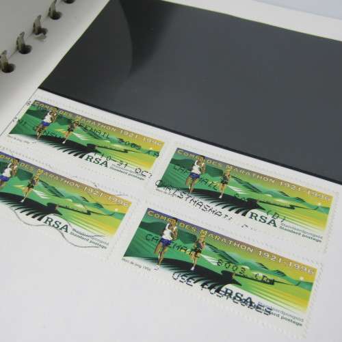 Album with more than 1450 South Africa modern stamps - lot of them mint