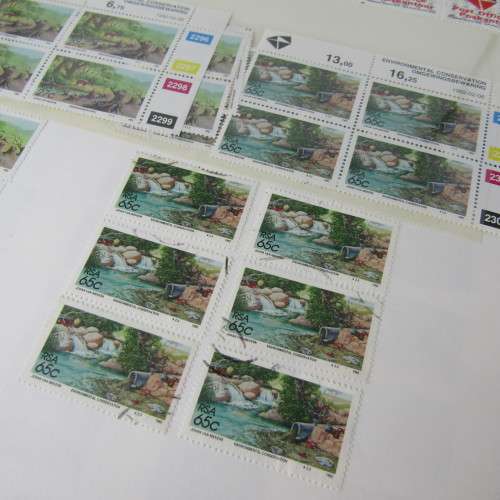 Album with more than 1450 South Africa modern stamps - lot of them mint