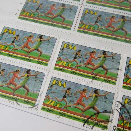 Album with more than 1450 South Africa modern stamps - lot of them mint