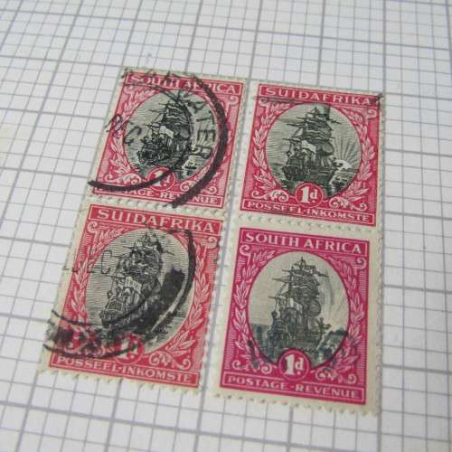 Republic of South Africa Stamp album with over 1800 stamps - used and mint - very nice starter lot