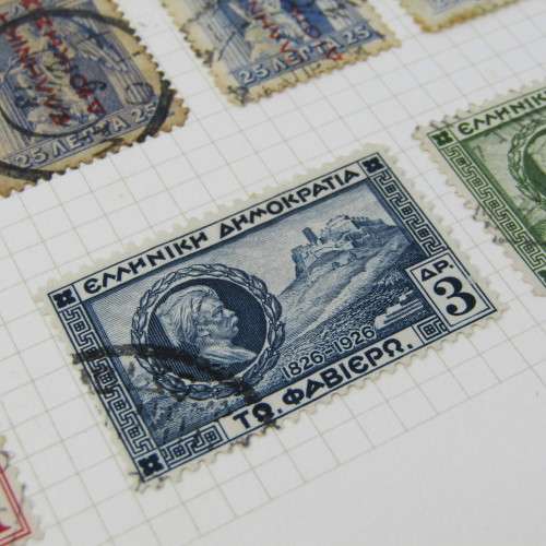 Lot with 37 Greek stamps - used hinged