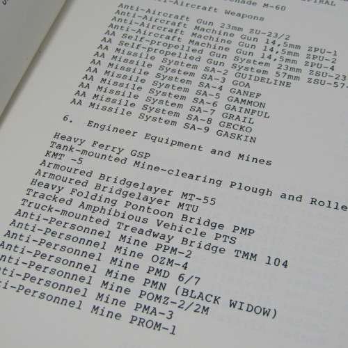 Bush War 1984 original Ken jou Vyand handbook signed by the brigadier Chief of army intelligence