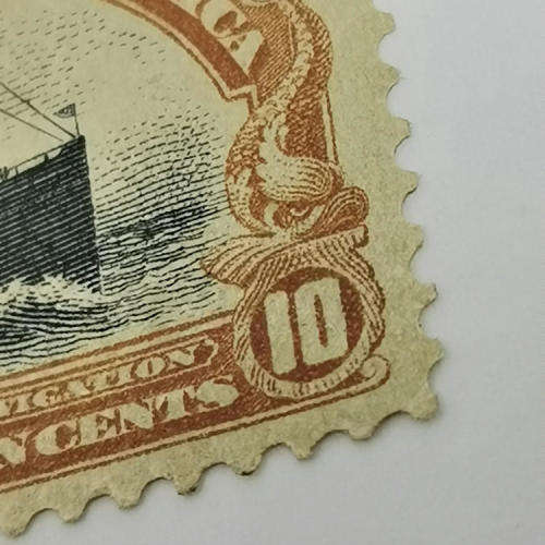 USA - SG 305 Ten Cent mint stamp - hinged